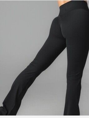 Vitality Cloud Seamless High-Rise Black Split Hem Flared Pants